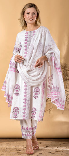 Pink and Majenta, White and Off White color Salwar Kameez in Malmal fabric with Floral, Printed work