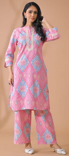 Pink and Majenta color Salwar Kameez in Poly cotton fabric with Lace, Printed work