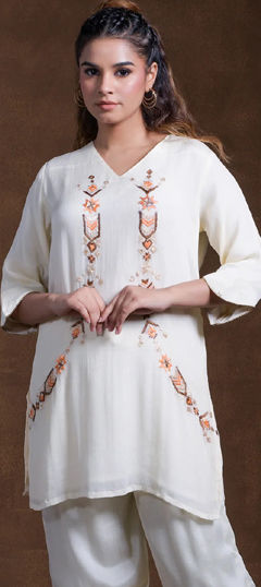 White and Off White color Kurti in Rayon fabric with Embroidered, Resham, Thread work
