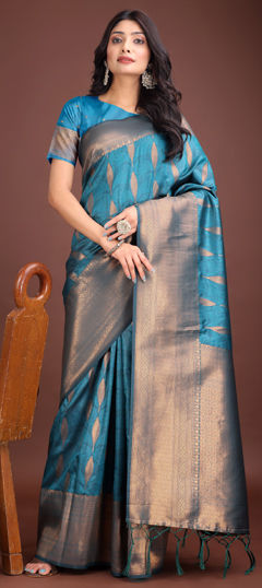 Green color Saree in Art Silk fabric with Weaving work