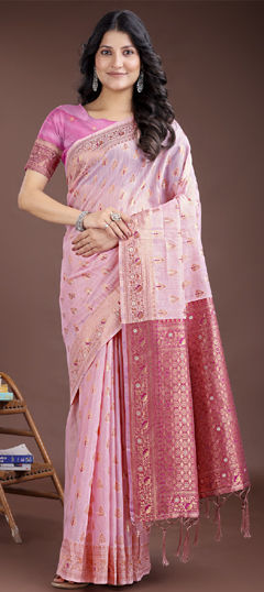 Pink and Majenta color Saree in Cotton fabric with Weaving work