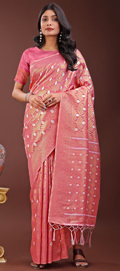 Pink and Majenta color Saree in Cotton fabric with Weaving work
