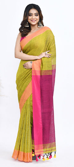 Gold color Saree in Cotton fabric with Printed work