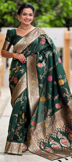 Green color Saree in Banarasi Silk fabric with Weaving, Zari work