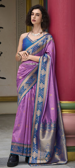 Pink and Majenta color Saree in Silk fabric with Weaving, Zari work