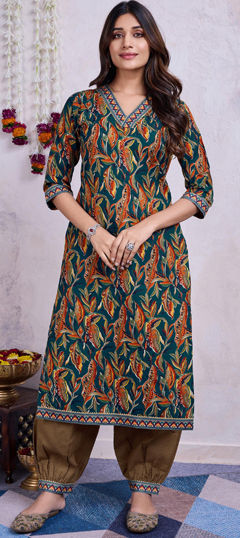 Green color Salwar Kameez in Cotton fabric with Printed work