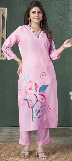 Pink and Majenta color Salwar Kameez in Muslin fabric with Embroidered, Floral, Printed, Thread work