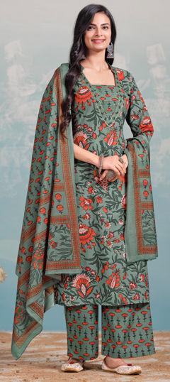 Green color Salwar Kameez in Cotton fabric with Floral, Printed work