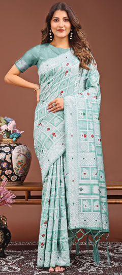 Green color Saree in Cotton fabric with Weaving work