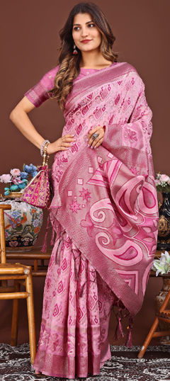 Pink and Majenta color Saree in Cotton fabric with Printed, Weaving work