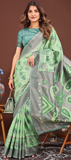 Green color Saree in Cotton fabric with Printed, Weaving work