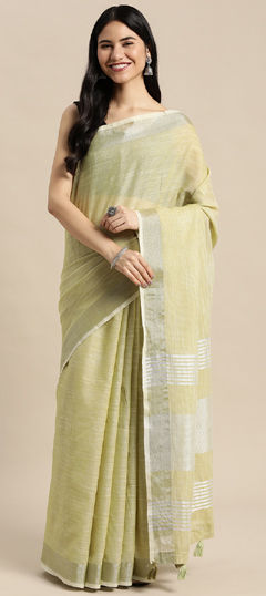Green color Saree in Cotton fabric with Printed work