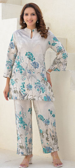 Green, White and Off White color Co-ords Set in Cotton Flex fabric with Floral, Printed work