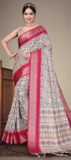 Multicolor color Saree in Silk cotton fabric with Digital Print, Weaving work