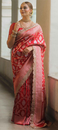 Red and Maroon color Saree in Banarasi Silk fabric with Weaving work