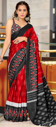 Red and Maroon color Saree in Cotton fabric with Printed work