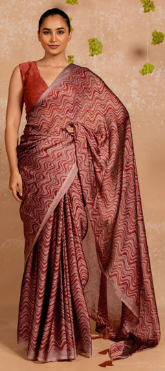 Beige and Brown color Saree in Chiffon fabric with Printed work