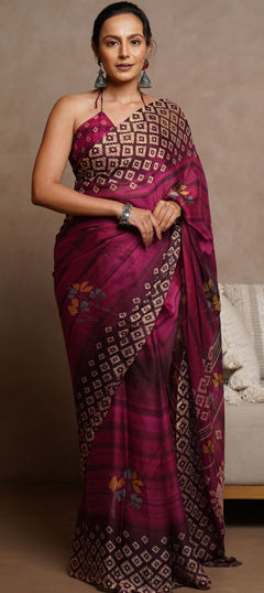 Pink and Majenta color Saree in Chiffon fabric with Floral, Printed work