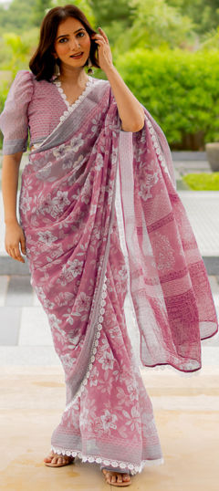 Pink and Majenta color Saree in Blended Cotton fabric with Floral, Lace, Printed work