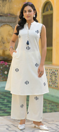 Blue, White and Off White color Salwar Kameez in Cotton Flex fabric with Printed, Thread work