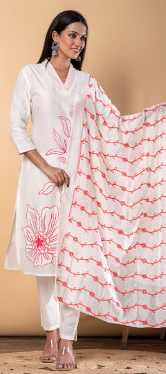 White and Off White color Salwar Kameez in Chanderi Silk fabric with Embroidered, Resham, Thread work