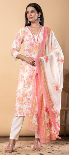 Pink and Majenta color Salwar Kameez in Cotton fabric with Floral, Printed, Resham, Thread work