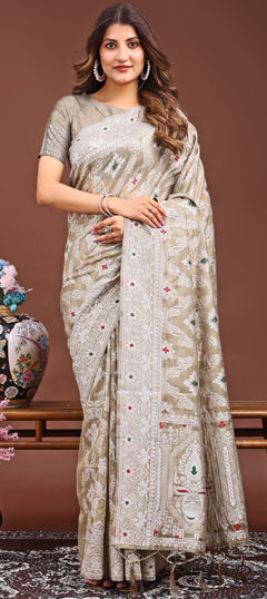 Beige and Brown color Saree in Linen fabric with Printed work