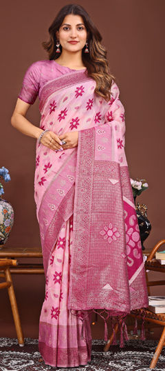 Pink and Majenta color Saree in Linen fabric with Printed, Weaving work