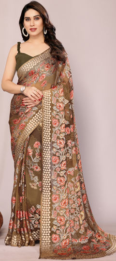 Green color Saree in Brasso fabric with Bandhej, Floral, Printed work