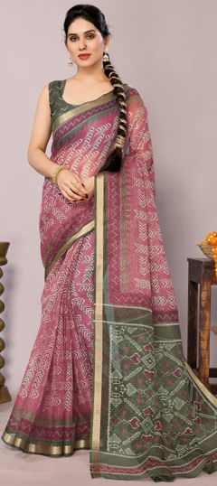 Pink and Majenta color Saree in Kota Doria Silk fabric with Printed work