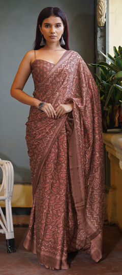 Pink and Majenta color Saree in Chiffon fabric with Printed work