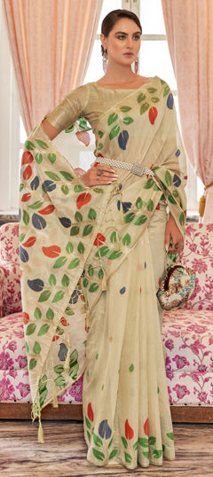 Beige and Brown color Saree in Cotton fabric with Printed work