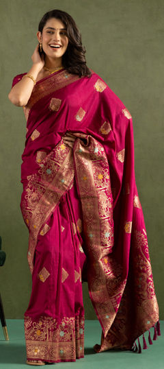 Purple and Violet color Saree in Art Silk, Silk fabric with Weaving, Zari work