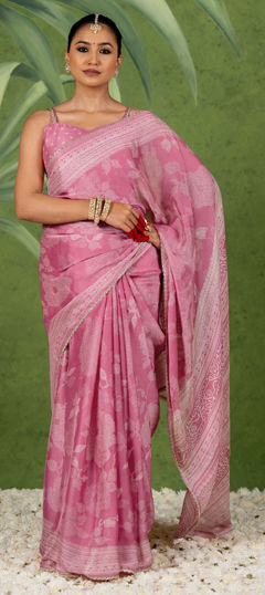 Pink and Majenta color Saree in Chiffon fabric with Floral, Printed work