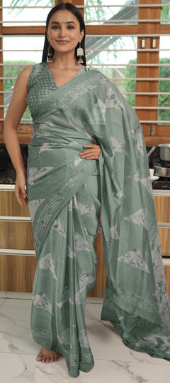 Green color Saree in Chiffon fabric with Block Print work
