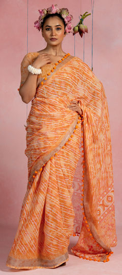 Orange color Saree in Blended Cotton fabric with Printed work
