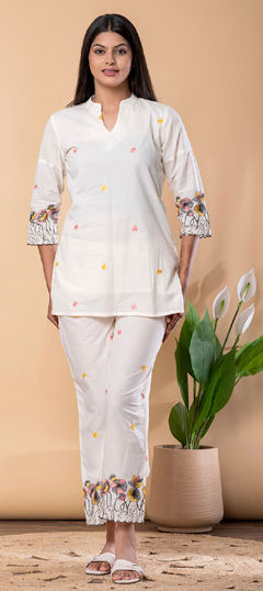White and Off White color Co-ords Set in Cotton fabric with Embroidered, Resham, Thread work