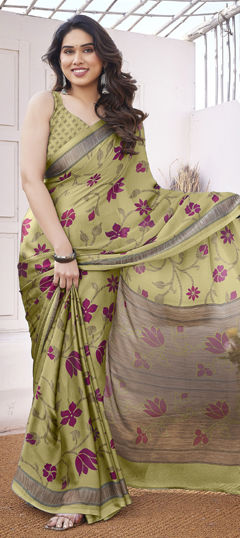 Green color Saree in Chiffon fabric with Floral, Printed work