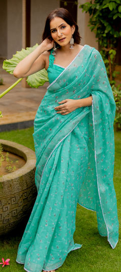Green color Readymade Saree in Blended Cotton fabric with Floral, Printed work