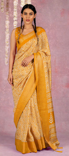 Orange color Saree in Silk cotton fabric with Printed work