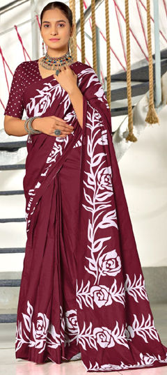 Purple and Violet color Saree in Cotton fabric with Printed work