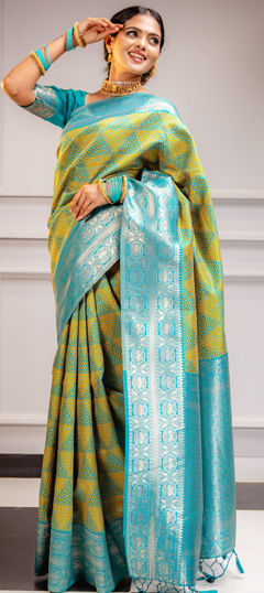 Green color Saree in Banarasi Silk fabric with Printed, Weaving, Zari work