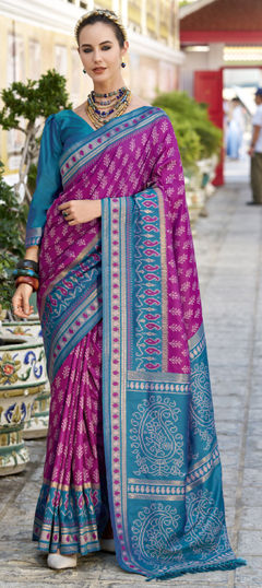 Pink and Majenta color Saree in Silk fabric with Weaving work