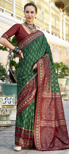 Green color Saree in Silk fabric with Weaving work