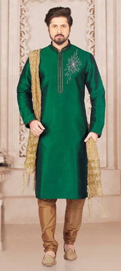 Green color Kurta Pyjamas in Dupion Silk fabric with Embroidered, Thread work