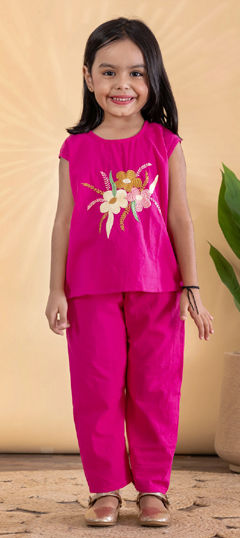 Pink and Majenta color Girls Co-ords Set in Cotton Flex fabric with Embroidered work