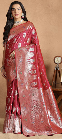 Red and Maroon color Saree in Banarasi Silk fabric with Weaving work