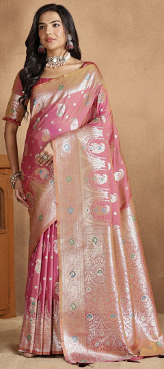 Pink and Majenta color Saree in Banarasi Silk fabric with Weaving work
