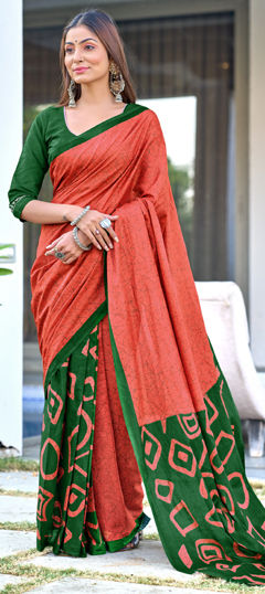 Red and Maroon color Saree in Cotton fabric with Printed work