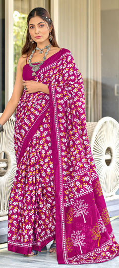 Pink and Majenta color Saree in Cotton, Malmal fabric with Printed work